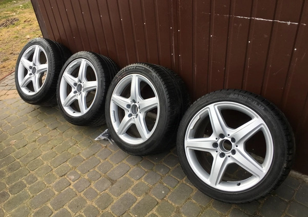 Mercedes-Benz CLS cena 85000 przebieg: 147500, rok produkcji 2012 z Garwolin małe 172